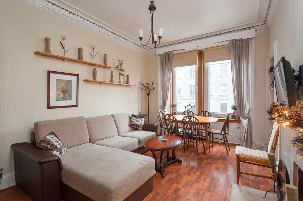 Pitt Street Apartment Beautiful Spacious Apartment Free Parking And Free Sanitizer Edynburg Pokój zdjęcie