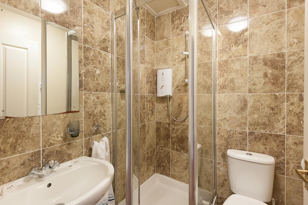 Pitt Street Apartment Beautiful Spacious Apartment Free Parking And Free Sanitizer Edynburg Pokój zdjęcie